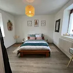 Coquette Maison, Cote Chateau A En Alsace