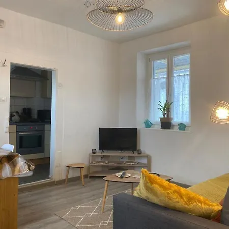 Coquette Maison, Cote Chateau A En Alsace 度假居