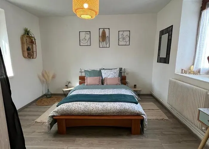 Coquette Maison, Cote Chateau A En Alsace